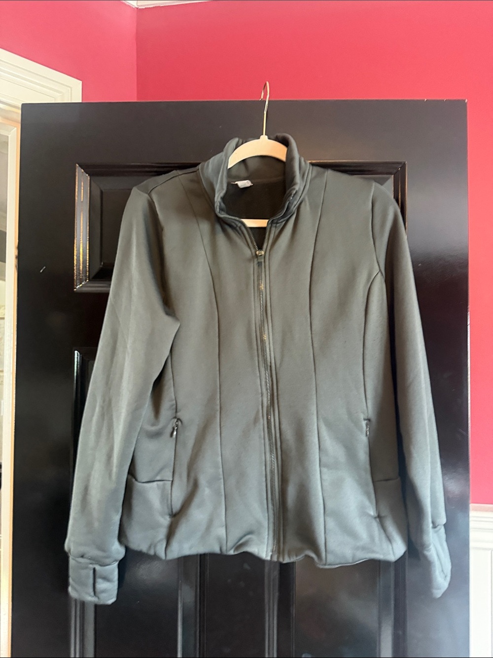 Yogalicious gray Full-Zip Jacket. Heavy fleece type.